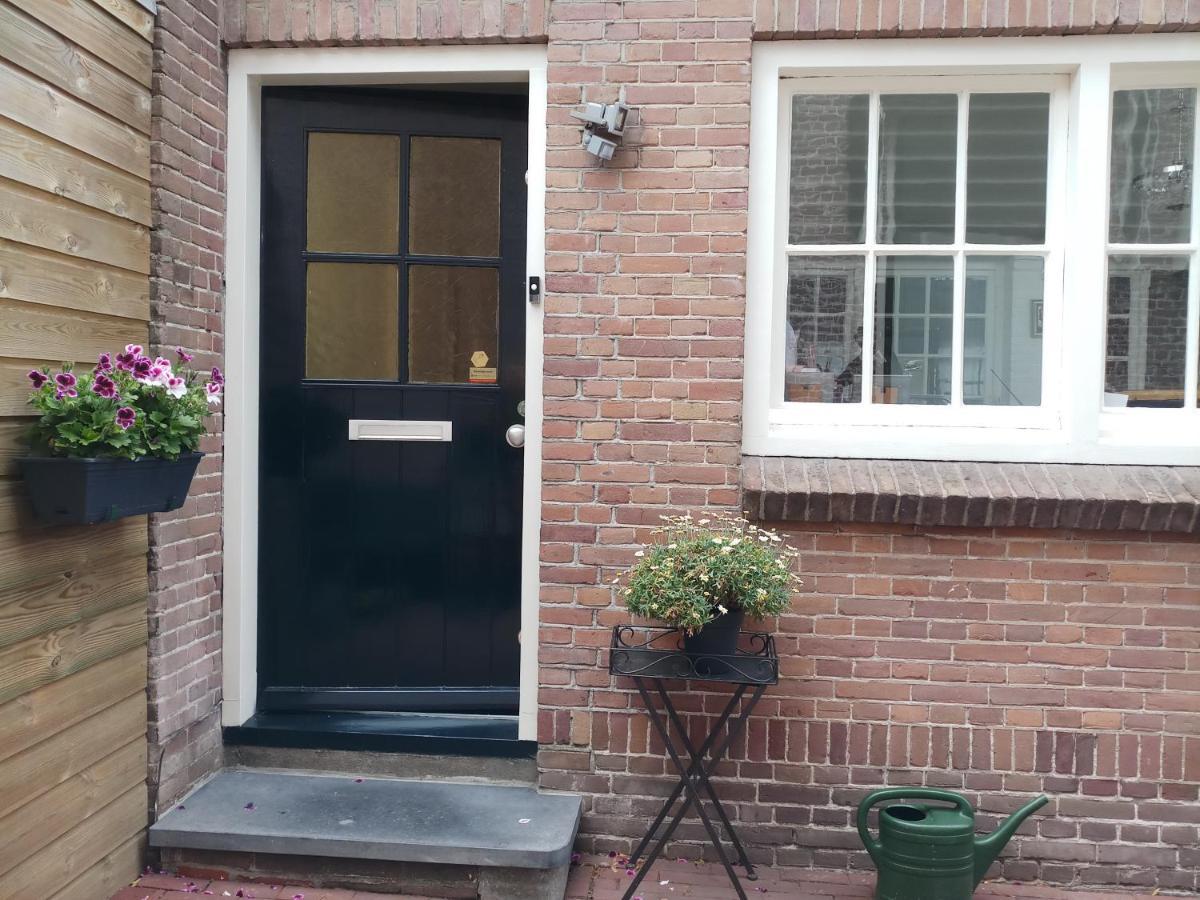 B&B De Notaris Assen Esterno foto